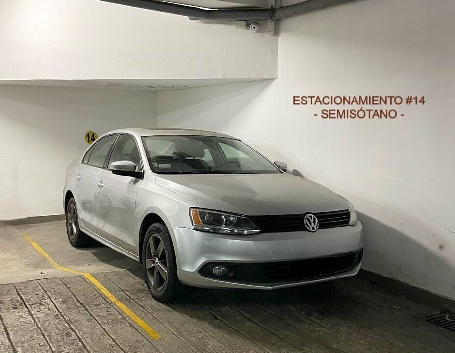 Estacionamiento foto III